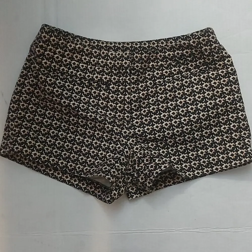 Cynthia Rowley Damask Pattern Women's Shorts 2 Preppy Classic Quiet Luxury Twee - Picture 1 of 5